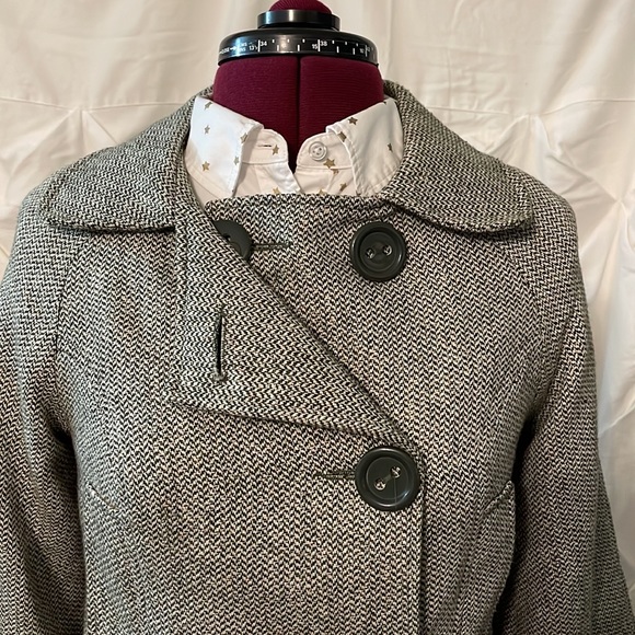 Stylish cropped jacket - Picture 2 of 6